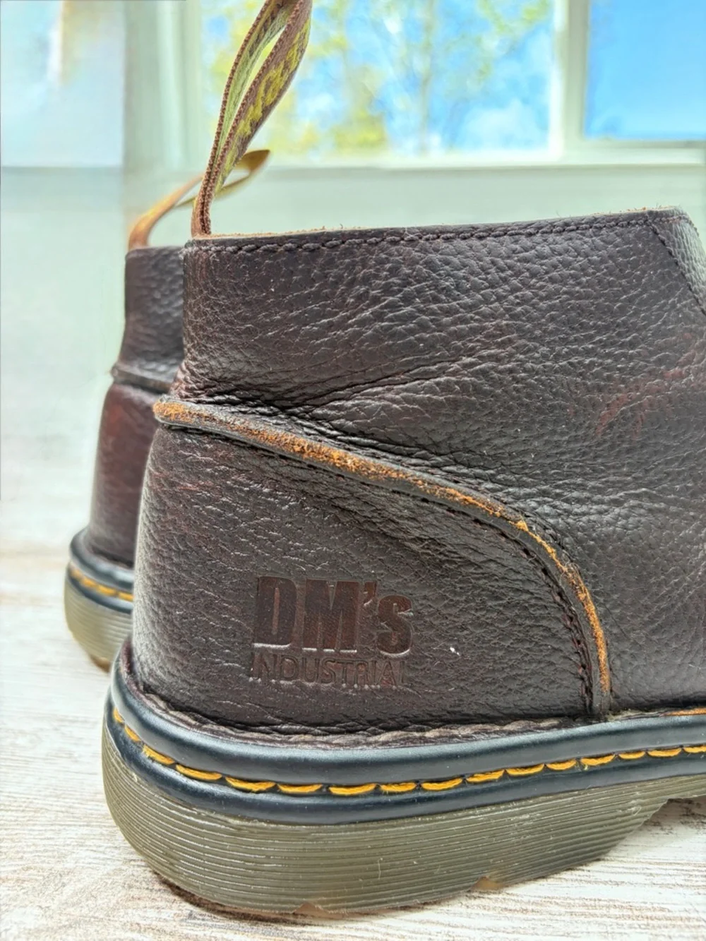 Dr. Martens Men’s Brown Leather Chukka Boots Industrial Sussex sz 12 GUC